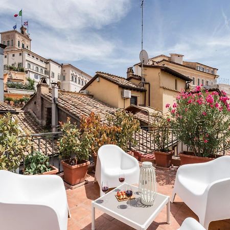 The Best Rent - Two-Bedroom Apartment With Terrace Near Trevi Fountain Rome Buitenkant foto