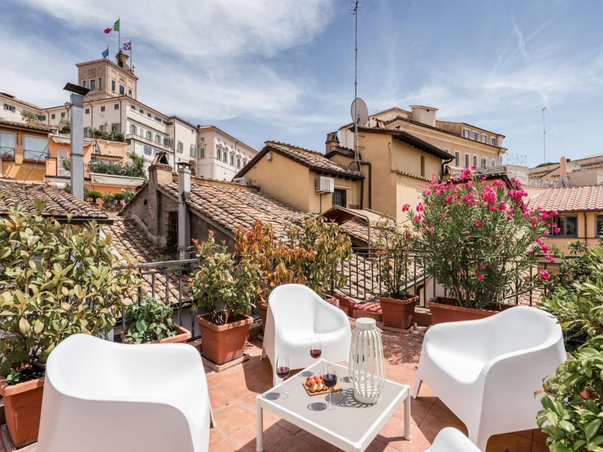 The Best Rent - Two-Bedroom Apartment With Terrace Near Trevi Fountain Rome Buitenkant foto