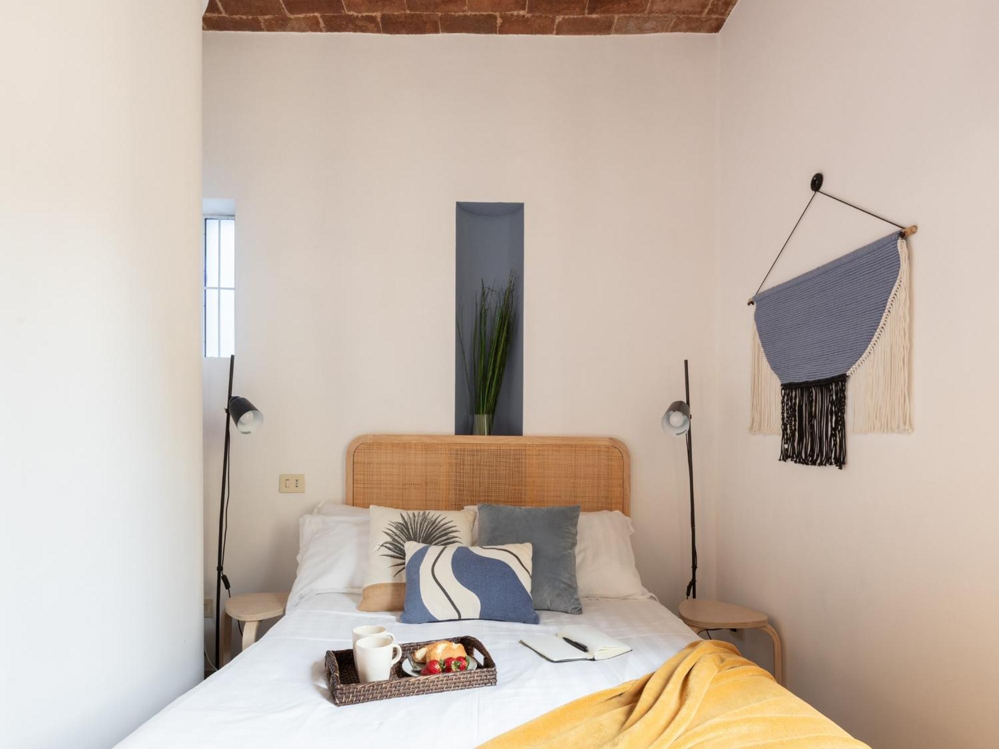 The Best Rent - Two-Bedroom Apartment With Terrace Near Trevi Fountain Rome Buitenkant foto