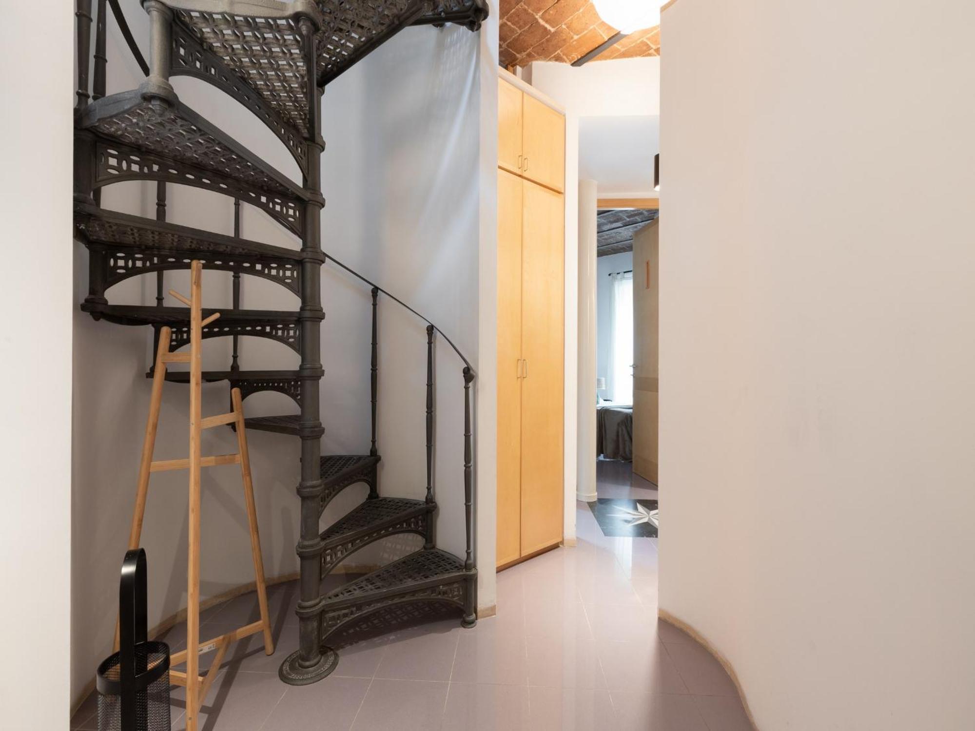 The Best Rent - Two-Bedroom Apartment With Terrace Near Trevi Fountain Rome Buitenkant foto